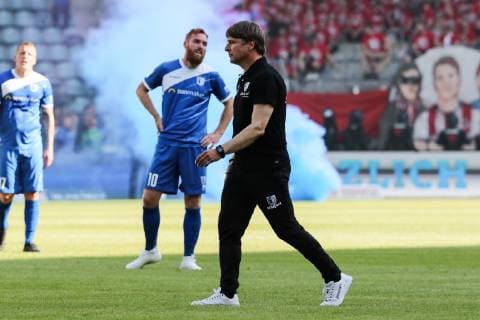 Trainer Michael Oenning (1. FC Magdeburg) - 2. Fussball Bundesliga Saison 2018-2019 Punktspiel 1. FC Magdeburg vs. 1. FC Köln in der MDCC Arena in Magdeburg - Deutschland, Fussball, Mann, Maenner,19.05.2019 Gemäß den Vorgaben der DFL Deutsche Fußball Liga ist es untersagt, in dem Stadion und oder vom Spiel angefertigte Fotoaufnahmen in Form von Sequenzbildern und oder videoaehnlichen Fotostrecken zu verwerten bzw. verwerten zu lassen. DFL regulations prohibit any use of photographs as image sequences and or quasi-video.
