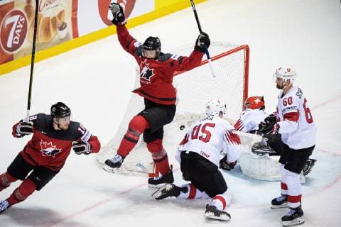 190523 Pierre-Luc Dubois and Sean Couturier of Canada celebrates after 2-2 during the 2019 IIHF Ice hockey, Eishockey World Championship, WM, Weltmeisterschaft quarterfinal game between Canada and Switzerland on May 23, 2019 in Kosice. Photo: Joel Marklund BILDBYRAN kod JM 87956 Copyright: JOELxMARKLUND BB190523JM034
