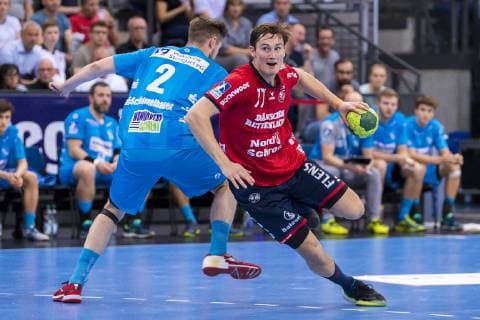 Stuttgart, Deutschland 23. Mai 2019: HBL - 18 19 - TVB 1898 Stuttgart vs. SG Flensburg-Handewitt v.li. Tobias Schimmelbauer (Stuttgart), Magnus Abelvik Rod Roed (Flensburg) Stuttgart Porsche Arena Baden-Württemberg Deutschland