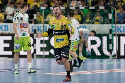 Torschütze Jannik Kohlbacher (RNL, 80), jubelt über ein Tor, Jubel, Torjubel, Torerfolg, celebrate the goal, goal, celebration, Jubel ueber das Tor, optimistisch, Spielszene, Highlight, Action, Aktion, 23.05.2019, Mannheim, Handball, DKB Bundesliga, Rhein-Neckar Löwen - FRISCH AUF! Göppingen