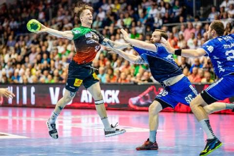 Michael Damgaard 34 (SC Magdeburg), Moritz Preuss 69 (VfL Gummersbach) waehrend der Saison 2018-2019 in der 1. Handball Bundesliga (Herren) zwischen SC Magdeburg und VfL Gummersbach in der GETEC Arena am 23. May 2019 in Magdeburg, Sachsen Anhalt (Saxony Anhalt), Deutschland (Germany)