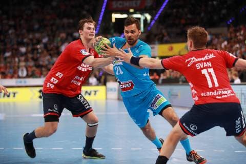 Lukas von Derschwanden (TVB 1898 Stuttgart) setzt sich gegen die Abwehr von SG Flensburg - Handewitt durch TVB 1898 Stuttgart - SG Flensburg - Handewitt, DKB 1. Handball Bundesliga am 23. 05. 2019 Stuttgart Copyright: xEIBNER Benjamin_Laux EP_BLU