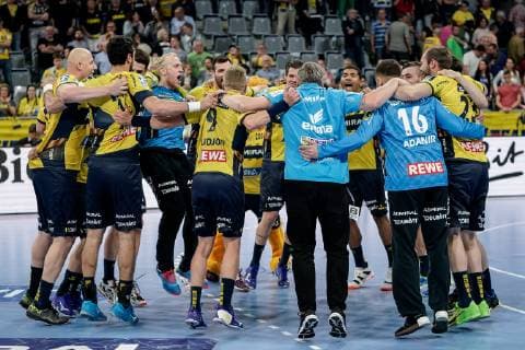 Spieler der Rhein-Neckar-Löwen, Jubel nach dem Schlusspfiff, Sieg, Sieger, Gewinner, jubelt, jubeln, Freude, optimistisch, Highlight, Action, Aktion, 23.05.2019, Mannheim, Handball, DKB Bundesliga, Rhein-Neckar Löwen - FRISCH AUF! Göppingen