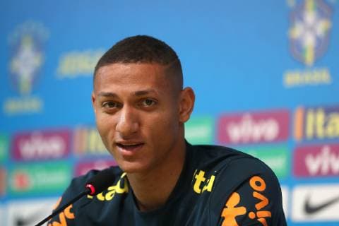 Fußball, Copa America, Nationalteam Brasilien Pressekonferenz Brazilian player Richarlison participates in a press conference, PK, Pressekonferenz at the Granja Comary training center, in Teresopolis, Brazil, 24 May 2019. Brazilian National Soccer team is preparing the Copa America Brasil 2019, which will be held between June 14 and July 7. Press conference of the Brazilian soccer team !ACHTUNG: NUR REDAKTIONELLE NUTZUNG!  Copyright: xMARCELOxSAYÃOx AME5845 20190524-636943252686403096