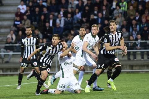 PELLENARD Theo (Angers) vs DEBUCHY Mathieu (St Etienne) FOOTBALL : SCO Angers vs St Etienne - Conforama Ligue1 - 24 05 2019 JBAutissier Panoramic 