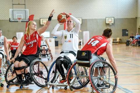 Nations Cup Cologne: Deutschland vs. Kanada, 24.05.2019 Kady Dandeneau (Team Kanada 13), Nathalie Ebertz (Team Deutschland 11), Nations Cup Cologne: Deutschland vs. Kanada am 24.05.2019 im Sporthalle Bergischer Ring, Koeln (Nordrhein-Westfalen)