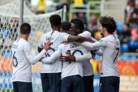 Fußball, U20 WM, Frankreich - Saudi-Arabien 25.05.2019 GDYNIA UL. OLIMPIJSKA (POLAND) PILKA NOZNA (FOOTBALL) MISTRZOSTWA SWIATA W PILCE NOZNEJ DO LAT 20 (FIFA UNDER 20 WORLD CUP) MECZ (GAME) FRANCJA U20 - ARABIA SAUDYJSKA U20 (FRANCE U20 - SAUDI ARABIA U20) NZ YOUSSOUF FOFANA, GOL, RADOSC, CIESZYNKA FOTO TADEUSZ SKWIOT CYFRASPORT NEWSPIX.PL --- Newspix.pl FRANCE OUT!  20190525TSCS6279