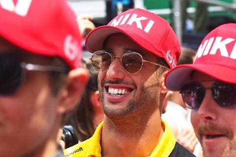 26.05.2019, xekx, Formel 1 FIA, 2019 Monaco Grand Prix - Rennen emspor, v.l. Daniel Ricciardo (Renault F1 Team) (DFL DFB REGULATIONS PROHIBIT ANY USE OF PHOTOGRAPHS as IMAGE SEQUENCES and or QUASI-VIDEO) Monte Carlo