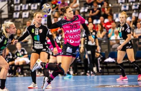 TuS Metzingen - SV Union Halle-Neustadt Behnke, Julia (TuS Metzingen 93) beim Spiel des DHB-Pokal Olymp FINAL4 TuS Metzingen vs. SV Union Halle-Neustadt. Stuttgart. 26.05.19 Handball DHB-Pokal , Stuttgart Baden Wuerttemberg Deutschland Porsche Arena