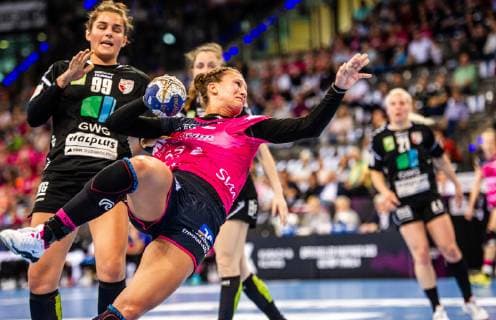 TuS Metzingen - SV Union Halle-Neustadt Behnke, Julia (TuS Metzingen 93) beim Spiel des DHB-Pokal Olymp FINAL4 TuS Metzingen vs. SV Union Halle-Neustadt. Stuttgart. 26.05.19 Handball DHB-Pokal , Stuttgart Baden Wuerttemberg Deutschland Porsche Arena