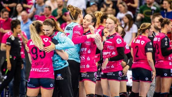 TuS Metzingen - SV Union Halle-Neustadt Freude beim TuS Metzingen beim Spiel des DHB-Pokal Olymp FINAL4 TuS Metzingen vs. SV Union Halle-Neustadt. Stuttgart. 26.05.19 Handball DHB-Pokal , Stuttgart Baden Wuerttemberg Deutschland Porsche Arena