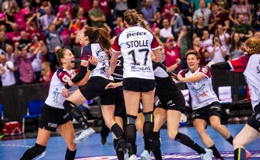 Thueringer HC - SG BBM Bietigheim Siegesjubel beim Thueringer HC beim Spiel des DHB-Pokal Olymp FINAL4 Thueringer HC - SG BBM Bietigheim. Stuttgart. 26.05.19 Handball DHB-Pokal , Stuttgart Baden Wuerttemberg Deutschland Porsche Arena