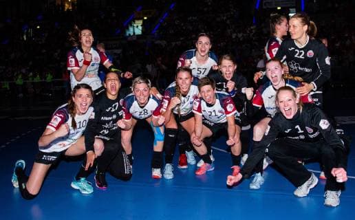 Thueringer HC - SG BBM Bietigheim Sieger des Olymp Final4 DHB Pokal beim Spiel des DHB-Pokal Olymp FINAL4 Thueringer HC - SG BBM Bietigheim. Stuttgart. 26.05.19 Handball DHB-Pokal , Stuttgart Baden Wuerttemberg Deutschland Porsche Arena