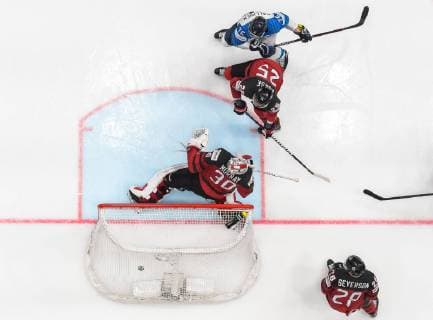 Eishockey WM, Finale, Kanada - Finnland 190526 Marko Anttila of Finland (not in picture) scores 1-2 behind goaltender Matt Murray of Canada during the 2019 IIHF Ice hockey, Eishockey World Championship, WM, Weltmeisterschaft gold medal game between Canada and Finland on May 26, 2019 in Bratislava. Photo: Joel Marklund BILDBYRAN kod JM 87962 Copyright: JOELxMARKLUND BB190526JM088