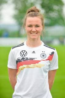 Marina Hegering Grassau, Deutschland, 27.05.2019, 27.05.2019, Grassau, Fussball, Fototermin DFB-Frauen, DFB DFL REGULATIONS PROHIBIT ANY USE OF PHOTOGRAPHS AS IMAGE SEQUENCES AND OR QUASI-VIDEO.