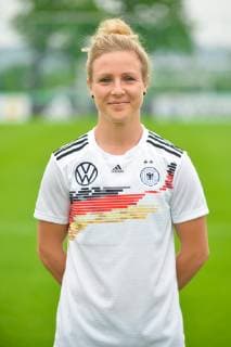 Svenja Huth Grassau, Deutschland, 27.05.2019, 27.05.2019, Grassau, Fussball, Fototermin DFB-Frauen, DFB DFL REGULATIONS PROHIBIT ANY USE OF PHOTOGRAPHS AS IMAGE SEQUENCES AND OR QUASI-VIDEO.