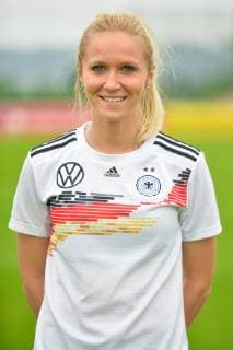 Turid Knaak Grassau, Deutschland, 27.05.2019, 27.05.2019, Grassau, Fussball, Fototermin DFB-Frauen, DFB DFL REGULATIONS PROHIBIT ANY USE OF PHOTOGRAPHS AS IMAGE SEQUENCES AND OR QUASI-VIDEO.