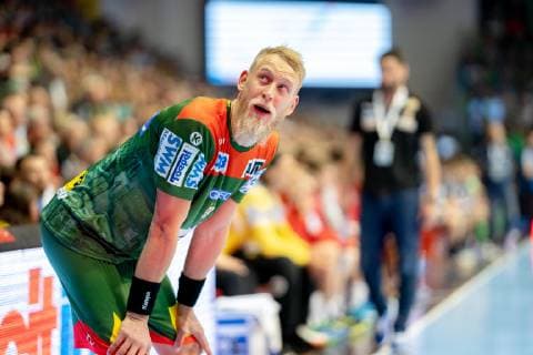 Matthias Musche (Nr. 6 SC Magdeburg) blickt zur Uhr SC Magdeburg vs SG BBM Bietigheim SC Magdeburg vs SG BBM Bietigheim, Handball, DKB Handball Bundesliga, Saison 2018 2019, 29.05.2019 Magdeburg Copyright: xDanielxReinelt xEibner-Pressefotox EP_drt