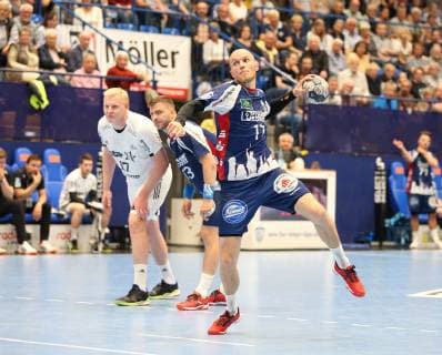 Tim Hornke (TBV Lemgo Lippe 17) fuehrt einen Siebenmeter aus, TBV Lemgo Lippe vs THW Kiel, Handball, 1. Bundesliga, 29.05.2019, TBV Lemgo Lippe vs THW Kiel, Handball, 1. Bundesliga, 29.05.2019 Lemgo Copyright: xEibner-Pressefotox xJanxStrohdiex EP_JSK