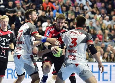 29.05.2019 - Handball - 1. Bundesliga DKB HBL - Saison 2018 2019 - 33. Spieltag: HC Erlangen Metropolregion Nürnberg HCE - MT Melsungen - OGo - Felix Danner (17, MT Melsungen ) Michael Haaß Haass (13, HC Erlangen HCE ) Marino Maric (3, MT Melsungen )
