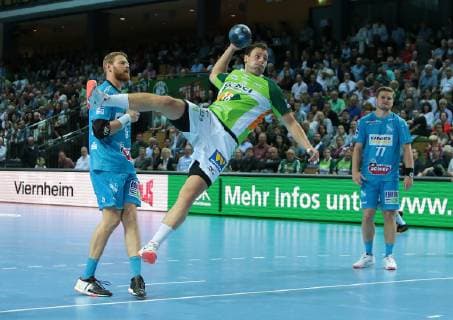29.05.2019, xovx, Handball HBL, HSG Wetzlar - TVB Stuttgart emspor, v.l. Michael Schweikardt (TBV Stuttgart), Nils Torbruegge (HSG Wetzlar), David Schmidt (TBV Stuttgart), Aktion . (DFL DFB REGULATIONS PROHIBIT ANY USE OF PHOTOGRAPHS as IMAGE SEQUENCES and or QUASI-VIDEO) Wetzlar