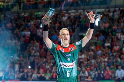29.05.2019, xtgx, Handball DKB Bundesliga, SC Magdeburg - SG Bietigheim emspor, v.l. Matthias Musche (Magdeburg, 6) wird als Torschuetzenkoenig geehrt GETEC Arena