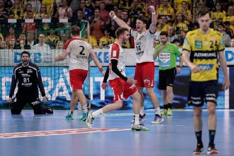 Spieler der TSG Ludwigshafen-Friesenheim (Die Eulen) Jubel nach dem Schlusspfiff, Sieg, Sieger, Gewinner, jubelt, jubeln, Freude, optimistisch, Highlight, Action, Aktion, 29.05.2019, Mannheim, Handball, DKB Bundesliga, Rhein-Neckar Löwen - TSG Ludwigshafen-Friesenheim (Die Eulen)