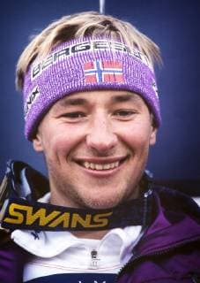 Ski Alpin Weltcup 1993 1994 Kitzbuehel: AAMODT (NOR) Ski Alpin Weltcup 1993 1994 Kitzbuehel Slalom 16.01.1994 Kjetil Andre AAMODT (Norwegen) Kitzbuehel Oesterreich *** Ski Alpine World Cup 1993 1994 Kitzbuehel AAMODT NOR Ski Alpine World Cup 1993 1994 Kitzbuehel Slalom 16 01 1994 Kjetil Andre AAMODT Norway Kitzbuehel Austria 