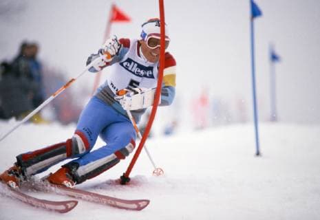 Ski Alpin Weltcup 1985 1986 Kitzbuehel: ZURBRIGGEN (SUI) Ski Alpin Weltcup 1985 1986 Kitzbuehel Slalom 19.01.1986 Pirmin ZURBRIGGEN (Schweiz) Kitzbuehel Oesterreich *** Alpine Skiing World Cup 1985 1986 Kitzbuehel ZURBRIGGEN SUI Alpine Skiing World Cup 1985 1986 Kitzbuehel Slalom 19 01 1986 Pirmin ZURBRIGGEN Switzerland Kitzbuehel Austria 