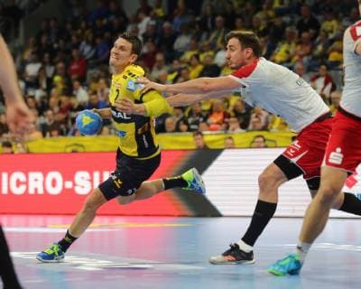 Andy Schmid (Loewen) im Zweikampf mit Gunnar Dietrich (Ludwigshafen) beim Spiel Rhein Neckar Loewen vs. Die Eulen Ludwigshafen in der 1. Handball Bundesliga am 29.02.2019, Rhein Neckar Loewen vs. Die Eulen Ludwigshafen, Handball, 1. Handball Bundesliga, 29.02.2019 Mannheim Copyright: xMichaelxBermel Eibner-Pressefotox EP_mbl