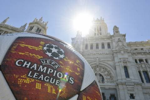 General Views and Fans with the UEFA Champions League trophy in Madrid , Thursday, May 30, 2019 Cordon Press