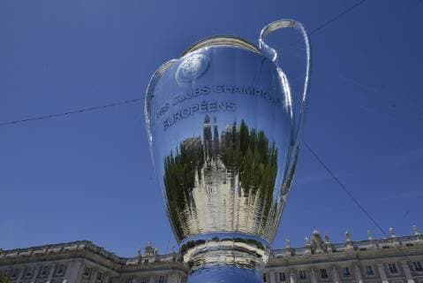 General Views and Fans with the UEFA Champions League trophy in Madrid , Thursday, May 30, 2019 Cordon Press