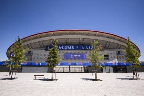 31.05.2019, xkvx, Fussball UEFA Champions League Finale, Tottenham Hotspur - FC Liverpool Training und PK emspor, v.l. Stadionansicht Ansicht Aussenansicht Wanda Metropolitano Ansicht Aussen Logo Champions League Logo Madrid 2019 Logo Emblem Signet Branding (DFL DFB REGULATIONS PROHIBIT ANY USE OF PHOTOGRAPHS as IMAGE SEQUENCES and or QUASI-VIDEO) Madrid