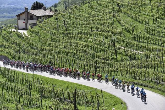 Sport Themen der Woche KW22 Sport Bilder des Tages Giro d Italia, 19. Etappe, Treviso – San Martino di Castrozza Giro d Italia, 19. Etappe, Treviso – San Martino di Castrozza Photo Fabio Ferrari LaPresse May 31, 2019 Treviso (Italy) Cycling Giro d Italia 2019 - 102th edition - stage 19 From Treviso To San Martino Di Castrozza  Copyright: xFabioxFerrari LaPressex