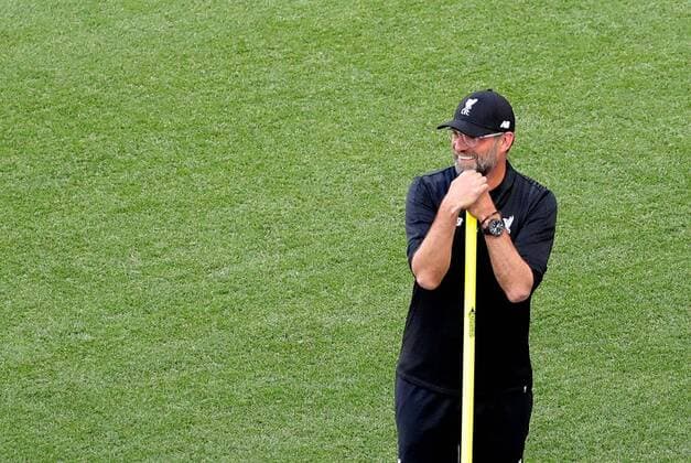 Sport Bilder des Tages Liverpool s manager Juergen Klopp leads his team s training session at the Wanda Metropolitano stadium in Madrid, Spain, 31 May 2019. Liverpool FC will face Tottenham Hotspur in the 2019 UEFA Champions League final at the Wanda Metropolitano stadium in Madrid, Spain, on 01 June 2019. UCL Final 2019 - Liverpool FC training !ACHTUNG: NUR REDAKTIONELLE NUTZUNG!  Copyright: xJuanjoxMartinx GRAF1455 20190531-636949228715082855