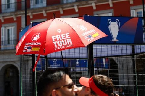 May 31, 2019 - Madrid, MADRID, SPAIN - MADRID, SPAIN - MAY 31: Liverpool and TottenhamÃ¢â‚¬â ¢s fans are seen in Madrid on the eve of the final of the Champions League on May 31, 2019 in Madrid, Spain. FOOTBALL - CHAMPIONS LEAGUE - LIVERPOOL V TOTTENHAM - FANS - ZUMAa181 20190531_zaa_a181_174 Copyright: xAFP7x