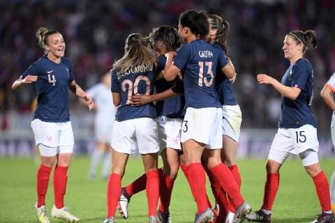 Fußball, Damen Länderspiel, Frankreich - China JOIE - 15 ELISE BUSSAGLIA (FRA) FOOTBALL FEMININ : France vs Chine - Match Amical - 31 05 2019 FEP Panoramic 