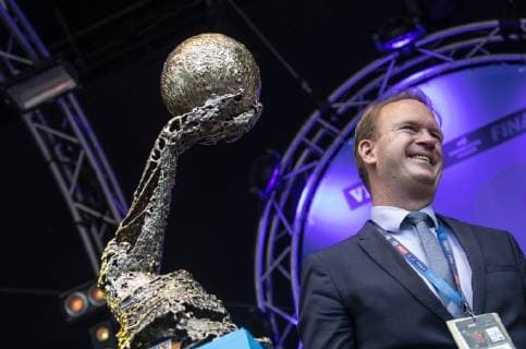 Final 4 Handball Opening Party Lanxess Arena Koeln Deutschland Datum: 31.05.2019 Pokal und Stefan Löcher