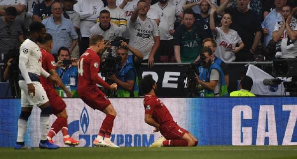 01.06.2019, xkvx, Fussball UEFA Champions League Finale, Tottenham Hotspur - FC Liverpool emspor, v.l. Mohamed Salah (FC Liverpool),celebrate the goal, Der Torjubel zum 1:0 (DFL DFB REGULATIONS PROHIBIT ANY USE OF PHOTOGRAPHS as IMAGE SEQUENCES and or QUASI-VIDEO) Madrid