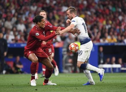 01.06.2019, xkvx, Fussball UEFA Champions League Finale, Tottenham Hotspur - FC Liverpool emspor, v.l. Vigil van Dijk (FC Liverpool), Harry Kane (Tottenham Hotspur) (DFL DFB REGULATIONS PROHIBIT ANY USE OF PHOTOGRAPHS as IMAGE SEQUENCES and or QUASI-VIDEO) Madrid