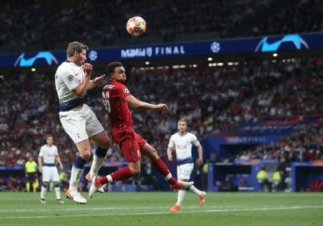 Tottenham Hotspur v Liverpool UEFA Champions League Final Jan Vertonghen of Tottenham Hotspur and Andrew Robertson of Liverpool during the UEFA Champions League Final at the Wanda Metropolitano Stadium, Madrid Content Not Available For UK Newspapers Copyright: xPaulxChestertonx FIL-13310-0168