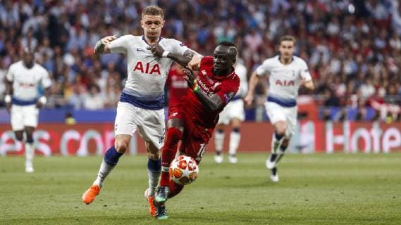 Madrid, Spain, 01.06.2019, UEFA Champions League - 2018 19 Season, Finale, Tottenham Hotspur - FC Liverpool, Kieran Trippier (Tottenham) and Sadio Mane (Liverpool) battle for the ball ( Defodi-09-523-097709