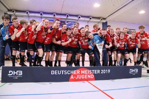 SG Flensburg-Handewitt vs Rhein Neckar Loewen, Handball, maennliche A-Jugend, Deutsche Meisterschaft, Finale, Bundesliga, 01.06.19 Siegerehrung