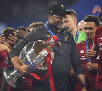 Madrid, 01.06.2019 Trainer Jürgen Klopp (Liverpool) mit Pokal Tottenham Hotspur - FC Liverpool