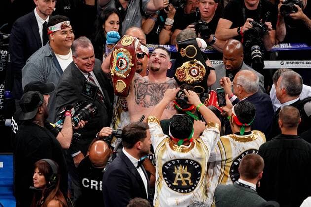 Sport Themen der Woche KW22 Sport Bilder des Tages June 1, 2019 - New York, New York, USA - ANDY RUIZ celebrates after defeating ANTHONY JOSHUA in an IBF, WBA, WBO & IBO WORLD HEAVYWEIGHT CHAMPIONSHIP bout at Madison Square Garden in New York, New York. Boxing 2019 - Andy Ruiz Defeats Anthony Joshua by 7th round TKO - ZUMAp109 20190601_zaf_p109_036 Copyright: xJoelxPlummerx