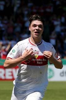 Aspach, Germany 30.05.2019, Deutsche A-Junioren-Meisterschaft, A-Junioren Finale VfB Stuttgart - BV Borussia Dortmund, Lilian Egloff (VfB U19) jubel nach dem 3:1 ( Defodi-09-541-017295