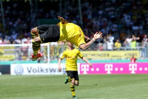 Aspach, Germany 02.06.2019, Deutsche A-Junioren-Meisterschaft, A-Junioren Finale VfB Stuttgart - BV Borussia Dortmund, jubel von Paul-Philipp Besong (BVB U19) nach dem 3:4 ( Defodi-09-541-017320