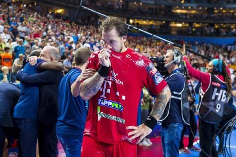 Handball, EHF CL, Final Four, Finale, HC Vardar Skopje - Telekom Veszprem HC Köln, Deutschland 02. Juni 2019: Handball - EHF CL Finale - HC Vardar Skopje vs. Telekom Veszprem Borut Mackovsek (Veszprem) unzufrieden enttäuscht enttaeuscht niedergeschlagen frustriert, Köln Lanxess Arena Deutschland