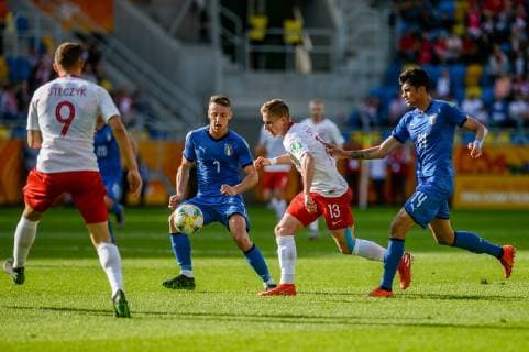 June 2, 2019 - Gdynia, Pomerania, Poland - Davide Frattesi from Italy (L) and Michal Skoras from Poland (R) are seen in action during the FIFA U-20 World Cup match between Poland and Italy (round of 16) in Gdynia. Italy Vs Poland in Gdynia, Poland - 02 Jun 2019 - ZUMAs197 20190602_zaa_s197_157 Copyright: xMateuszxSlodkowskix