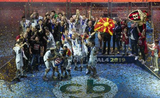 Final 4 Veszprem - Vardar Skopje Handball Finale Lanxess Arena Koeln Deutschland Datum: 02.06.2019 Siegerehrung